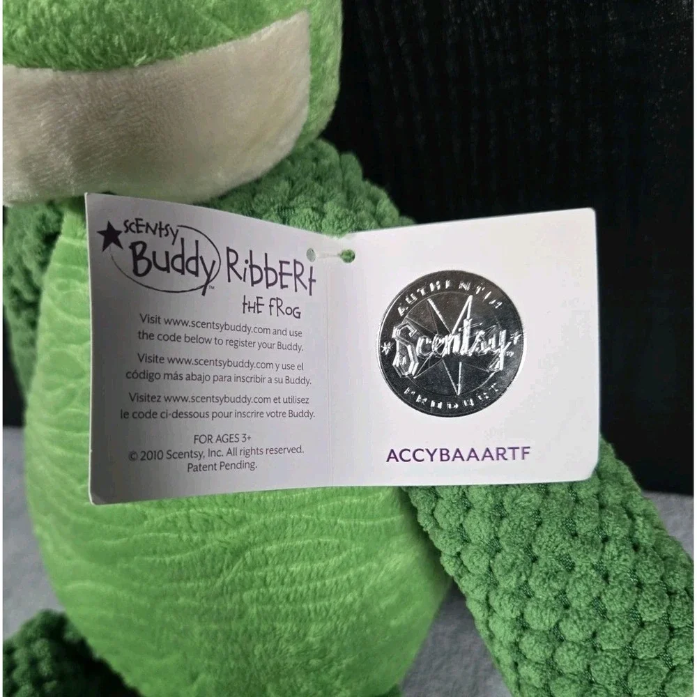 Scentsy Buddy Ribbert the Frog Green Textured Plush Stuffed Animal NIB 2010
